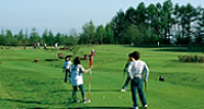 清里丘の公園 パターゴルフ風景