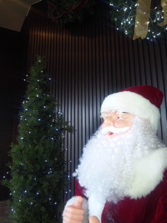 santa101105.jpg